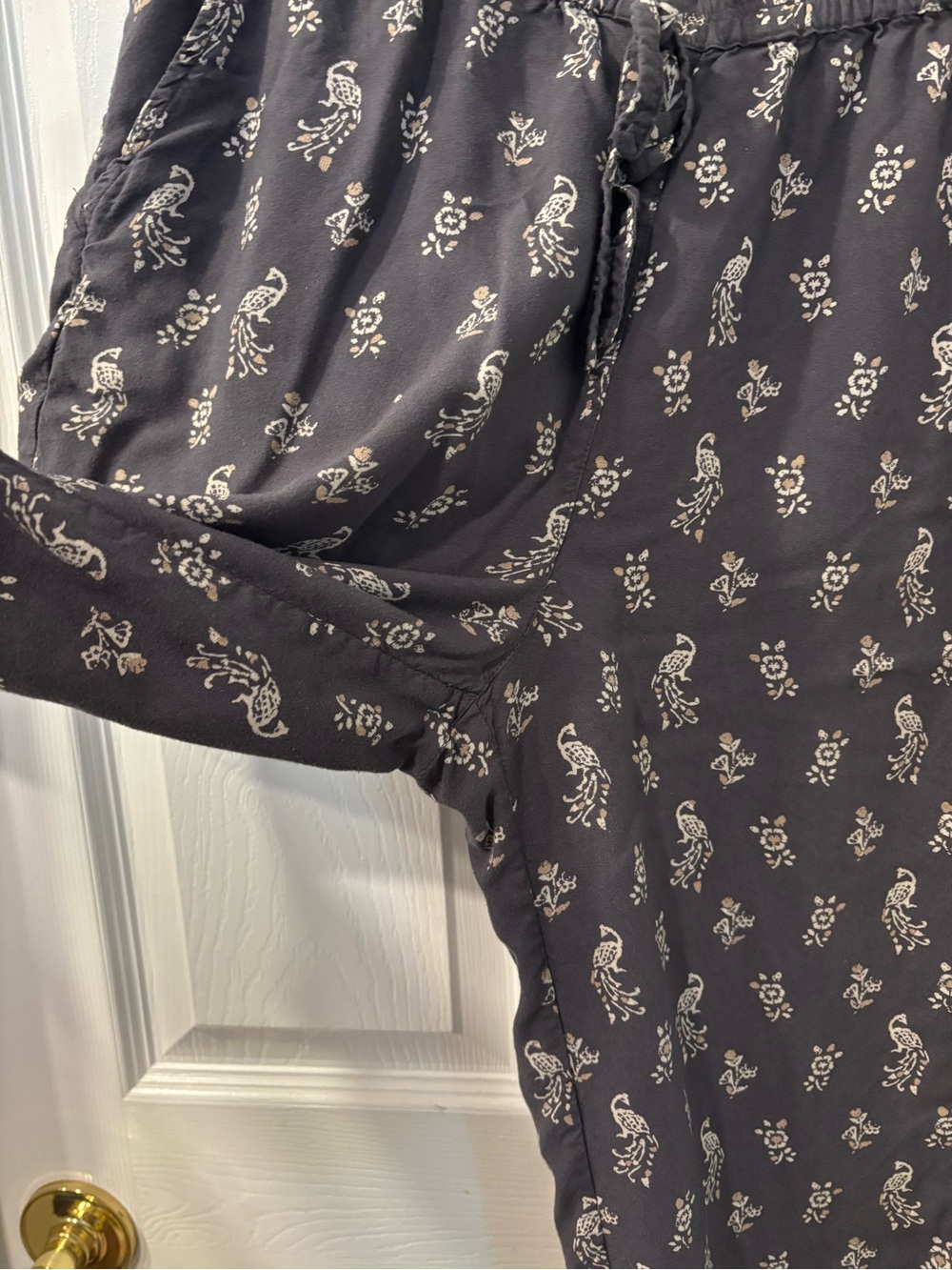 Grey Printed Drawstring Pants - Picture 5 of 12